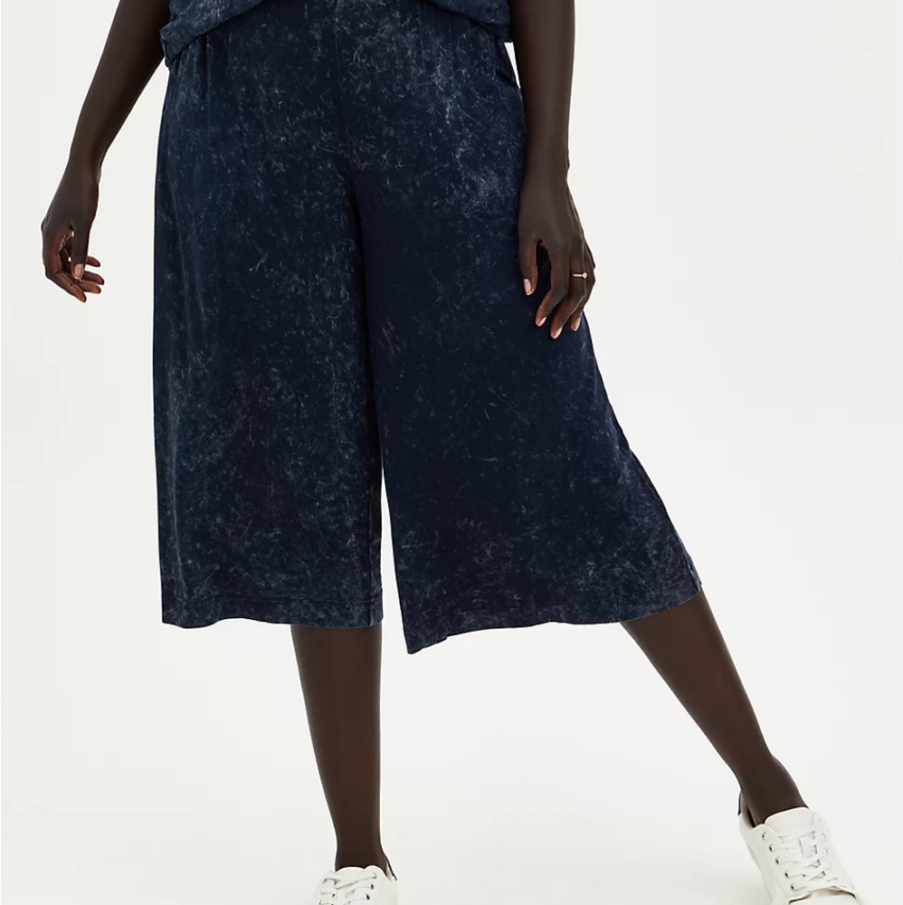 TORRID BLUE MINERAL WASH SUPER SOFT CULOTTE 2X NWT